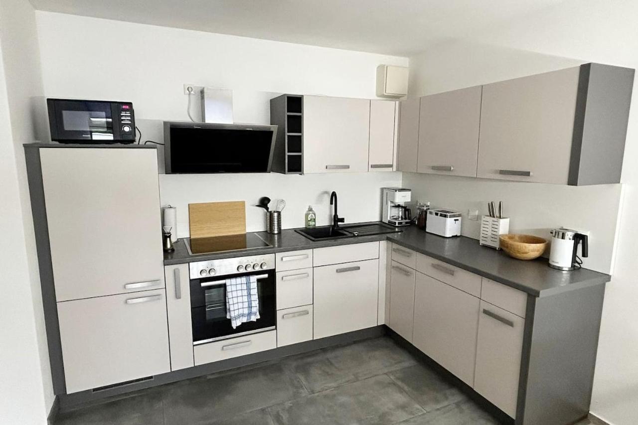Ferienwohnung An Der Messe *Inkl. Garage* Erfurt Zewnętrze zdjęcie